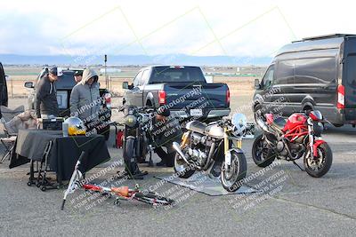 media/Feb-05-2023-Classic Track Day (Sun) [[c35aca4a42]]/Around the Pits/